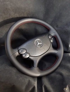 Перетяжка руля автомобиля Mercedes натуральной кожей nappa, контрастный шов макраме